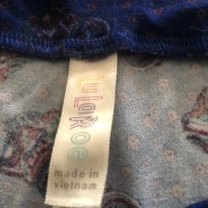 LuLaRoe Tall & Curvy legging